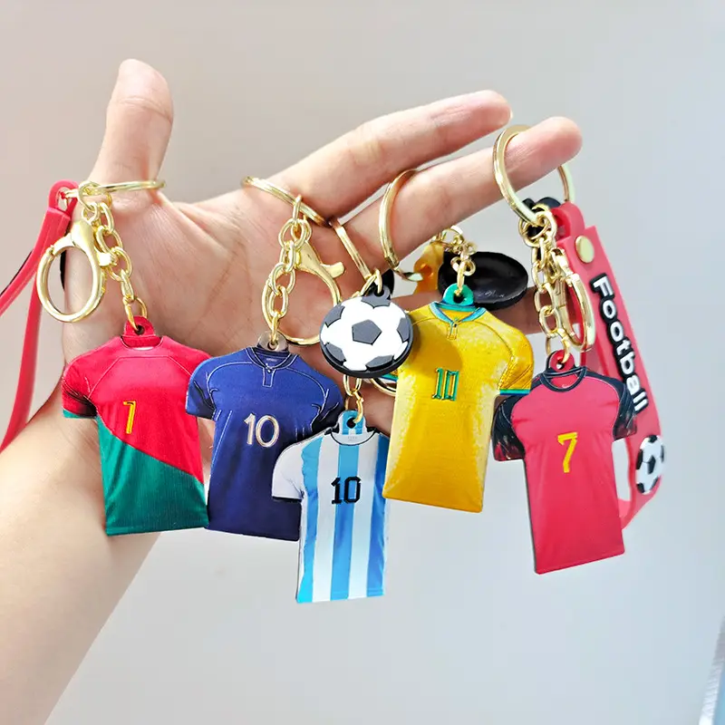 RENHUI Silicon Personalised Soccer Team Soccer Jersey Keyring Key Ring Custom Soccer Keychains Key Chains