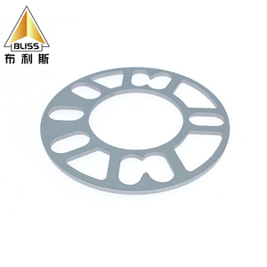 Pièces de voiture modifiées 3Mm 0.3Cm Spacers Modifié Étrier de frein Aluminium 4X100 4X108 4X114.3 Hub Offset Et Spacer Lug Wheel Spacer - Product Image 1