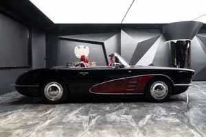Songsan SS Dolphin Classic Retro Cabriolet PHEV (1958 <span class=keywords><strong>Corvette</strong></span> <span class=keywords><strong>C1</strong></span> Replika) Linkslenker Automatik Dunkler Innenraum - Product Image 5