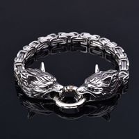 Offre Spéciale – Ensemble de Bijoux pour Homme : Collier en Acier Inoxydable avec Pendentif Marteau Viking Vintage Nordique à Runes et Tête de Loup, Chaîne en Bambou