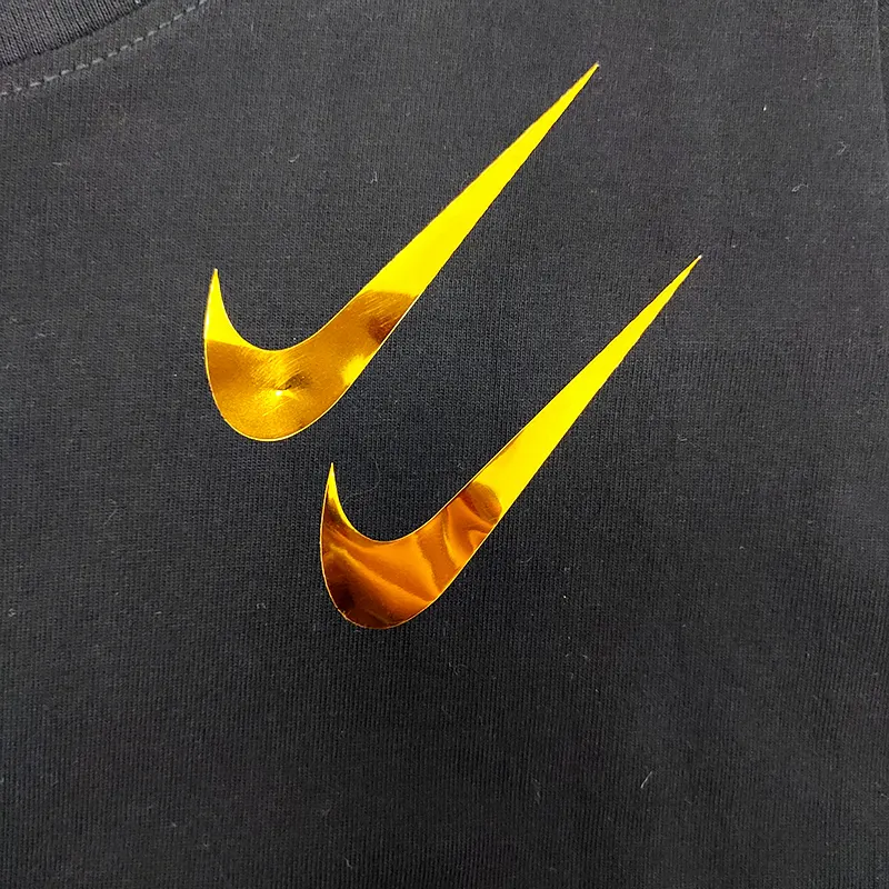 Logotipo de Color brillante de transferencia de calor de lámina de Metal personalizado para ropa, técnica de planchado, precio, uso impreso para ropa