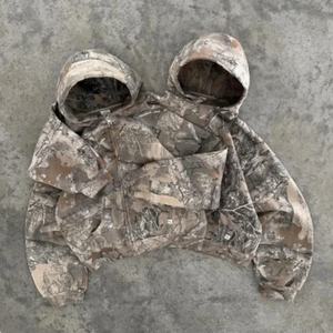 Sudadera con Capucha Extra Grande de Camuflaje Techwear para Hombre 2025 - Estampado de Bosque, Estilo Urbano Desgastado, Sudadera Corta Informal de Otoño - Product Image 1