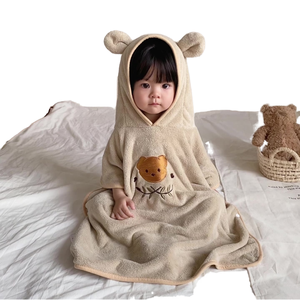 Albornoz con capucha para bebé, de forro polar suave, de secado rápido, toalla de <span class=keywords><strong>baño</strong></span> infantil, <span class=keywords><strong>capa</strong></span> cálida con diseño de animales de dibujos animados. - Product Image 1