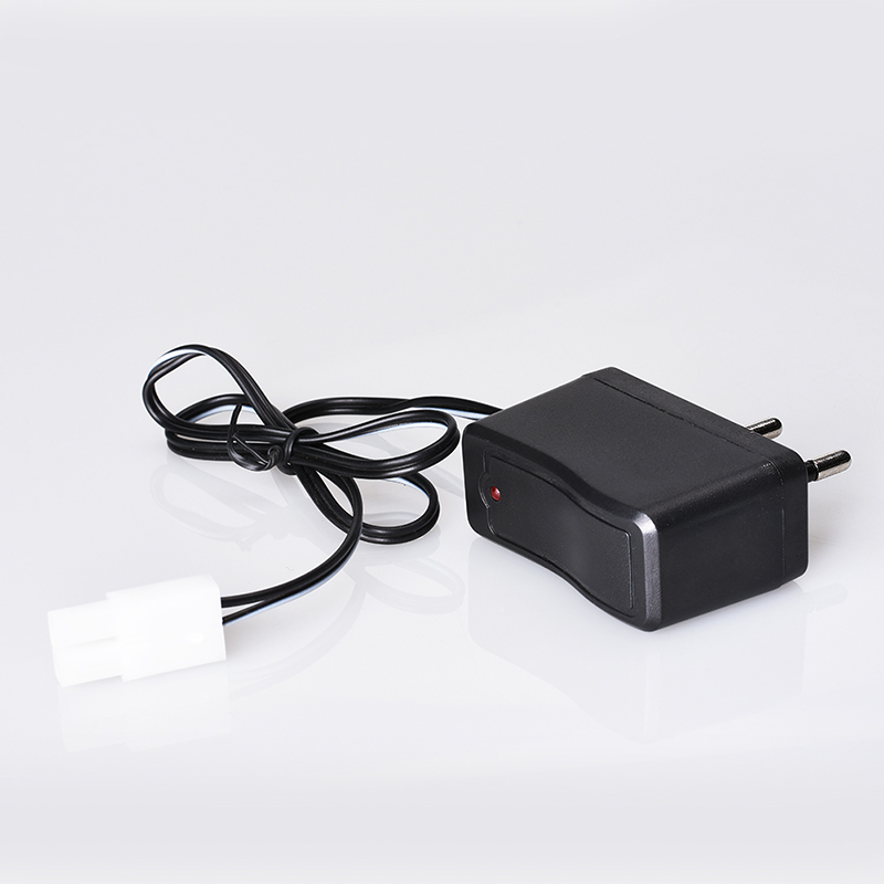 CROWN C Wall Mount input 100 240v 50 60hz Battery Supply Adaptor 7.2V 0.25A AC DC Power Adapter
