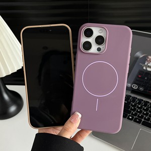 เคสโทรศัพท์ TPU คุณภาพสูงสำหรับ 16 Pro รุ่นอย่างเป็นทางการ ผลิตจากซิลิโคนแบบด้าน พร้อมรองรับการชาร์จแบบแม่เหล็กและไร้สาย - Product Image 5