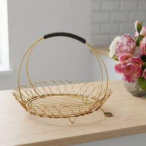 Panier de rangement rond en métal avec poignée, design en fil de fer durable, style minimaliste pour l'organisation du salon - Product Image 6