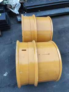 Chargeuses sur pneus, rouleaux, jantes de pneus, composants de machines d'ingénierie - Product Image 4