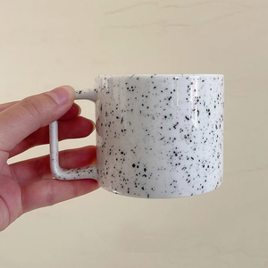Taza de Café de Porcelana de Diseño Nórdico Creativo Directo de Fábrica, Diseño de Ondas de Tinta, Apta para Alimentos, Apta para Microondas y Lavavajillas, Personalizable - Product Image 4