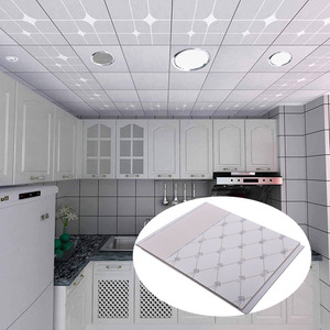 Panneau mural en bois stratifié décoratif unique et nouveau, panneau mural en PVC bon marché, faux plafond en PVC, imperméable, ignifuge, résistant à l'humidité - Product Image 4