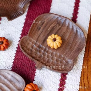 Bandeja pequeña de madera de nogal negro japonés de estilo nórdico, forma irregular para refrigerios, té, frutas secas, bandejas decorativas para el Día de Acción de Gracias - Product Image 1