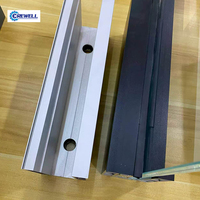 Profilé en U moderne en aluminium pour balustrade de balcon/escalier, avec fixation centrale, pour verre sans cadre