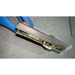 Medidor Eléctrico Kyoritsu (KYORITSU) 3144A Kyumeg de 2 Rangos, Pequeño, para Medir Resistencia de Aislamiento, Usado - Product Image 4