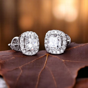 Pendientes de Diamantes Redondos Brillantes con Halo, Plata de Ley 925, Elegantes para Bodas, Fiestas y Uso Diario, Proveedor Mayorista - Product Image 1