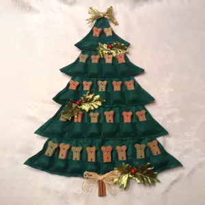 Weihnachts baum Hot Selling Puppy Treat Baum Haustier Spielzeug Filz Advents kalender für Weihnachts dekoration