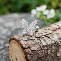 Boucles d'oreilles papillon, clous d'oreilles en cuivre et laiton plaqué rhodium avec zirconiums cubiques (CZ) pour cartilage, hélix, tragus, conque, pour femme