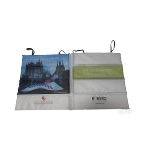 Coussin de siège pliable <span class=keywords><strong>en</strong></span> polyester personnalisé avec impression intégrale pour stade extérieur, promotionnel, avec logo d'entreprise pour cadeaux d'entreprise - Product Image 3
