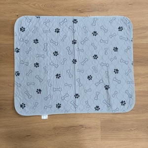 Almohadilla reutilizable para orina de mascotas, alfombrilla lavable para <span class=keywords><strong>pañales</strong></span> de perros y <span class=keywords><strong>gatos</strong></span>, almohadillas absorbentes para perros - Product Image 1