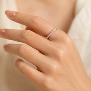 Anello dal Design a Fascia Intera, Stile Semplice, Anello da Dito per Donne - Product Image 2
