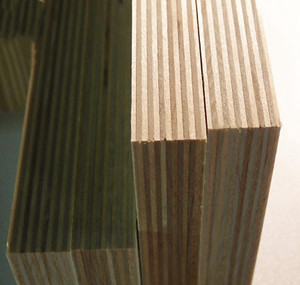 Película cara Fenol doble cara laminada impermeable película frente madera contrachapada <span class=keywords><strong>para</strong></span> hormigón encofrado Biz <span class=keywords><strong>tablero</strong></span> de hoja de madera contrachapada estándar - Product Image 2