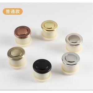 Manijas para puertas de armario con sistema de apertura por presión, pujas invisibles ocultas para cajones, herrajes metálicos multicolor con resorte - Product Image 1