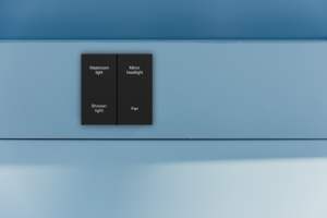 MOES <span class=keywords><strong>Tuya</strong></span> WiFi 3.5 pouces <span class=keywords><strong>Smart</strong></span> Control Panneau en aluminium Stick-on Remote Work avec <span class=keywords><strong>SONOFF</strong></span> M5 / MNINIR4 <span class=keywords><strong>Smart</strong></span> Switch - Product Image 3