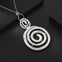 TongLing alliage de zinc mat argent plaqué évider collier géométrique rond vortex forme collier pour accessoires quotidiens