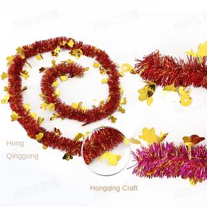 ขายส่งจากโรงงาน ของตกแต่งบ้านสำหรับวันปีใหม่และเทศกาลฤดูใบไม้ผลิ  แถบพลาสติกสีสันสดใส คำมงคล  ของตกแต่งฟู่ - Product Image 3