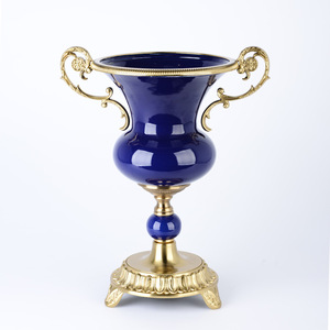 European Style Ceramic Vase Glazed Pottery Tabletop Decor Traditional Design Blue White Porcelain Home Decoration Gift - Product Image 3