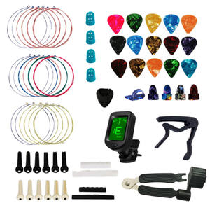 Juego de Accesorios para Guitarra <span class=keywords><strong>MY</strong></span> MUSIC Plan D, Púa, Capo, Afinador, Cuerdas, Herramienta para Cambiar Cuerdas, Gancho en Bolsa OPP - Product Image 3