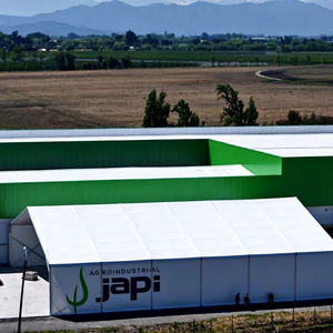 Carpa de Almacenamiento Grande de PVC Impermeable e Ignífuga de 20x50m para Todas las Estaciones, para Exposiciones, Almacenes, Fábricas y Uso en Exteriores - Product Image 1