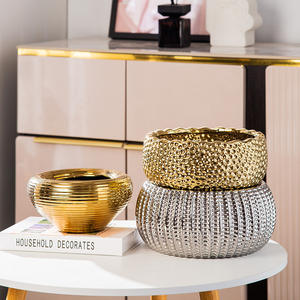 Macetas de Cerámica Doradas de Diseño Nórdico para Suculentas, Borde Irregular, Maceteros de Cerámica Económicos para Decoración de Escritorio, Hotel y Balcón - Product Image 2