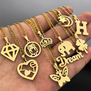 Moda all'ingrosso su misura 3d simpatico girocollo animale per <span class=keywords><strong>bambini</strong></span> personaggio dei cartoni animati nome collana in acciaio inox 18k catena in oro piatto - Product Image 4