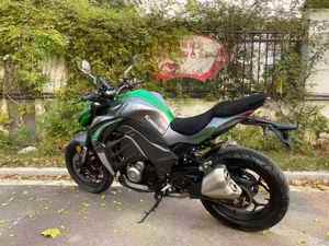 Moto d'occasion Kawasaki Style N19 <span class=keywords><strong>Boa</strong></span> Constrictor National IV EFI Bicylindre Refroidissement par eau 400CC Double sortie Quatre rangées - Product Image 5