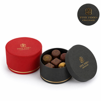 Boîte cadeau de Noël de luxe en chocolat, carton recyclé, impression personnalisée, gaufrage à chaud doré, structure rigide - Vente en gros disponible