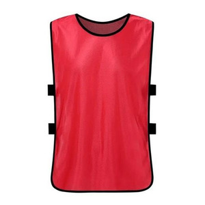 Pantalones Cortos de Fútbol Unisex Personalizados al por Mayor con Nombre y Logotipo, 100% Poliéster, Servicio OEM, Pantalones Cortos de Fútbol Modernos de Primera Calidad - Product Image 1