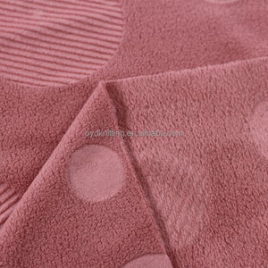 Factory Aoli's <span class=keywords><strong>Tela</strong></span> <span class=keywords><strong>de</strong></span> terciopelo en relieve <span class=keywords><strong>de</strong></span> doble cara 1 lado cepillado <span class=keywords><strong>para</strong></span> vestidos <span class=keywords><strong>Tela</strong></span> elástica <span class=keywords><strong>de</strong></span> punto <span class=keywords><strong>de</strong></span> urdimbre <span class=keywords><strong>para</strong></span> tapicería <span class=keywords><strong>de</strong></span> automóviles - Product Image 2