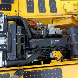Excavateur KOMATSU de type chenille de 23 tonnes à bas prix, conforme à l'EPA et à la CE, capacité du godet de 1.0m, PC220-8N1, état comme neuf - Product Image 4