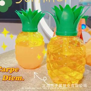 500ml Aardbei-Ananas Vorm Partybeker met Rietje Op Maat Groothandel - Product Image 3