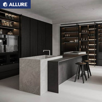 Meubles de cuisine Allure Smart Ready en MDF blanc avec dessus en marbre pour appartement – Designs d'armoires