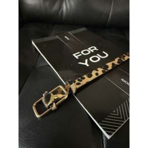 Cinturón de piel sintética para mujer con hebilla rectangular de aleación, estilo casual, estampado de leopardo, para ti, caja de regalo incluida - Product Image 3