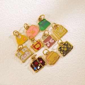จี้หยกแท้สไตล์วินเทจ ชุบทอง 18K สแตนเลสสตีล ไม่เป็นแม่เหล็ก ผลิตในจีน - Product Image 3