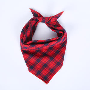 Serviettes classiques pour animaux de compagnie <span class=keywords><strong>Treillis</strong></span> Chien Bandanas Collier de chien en polyester - Product Image 3