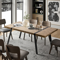 Table de salle à manger moderne en bois de noyer massif avec bord naturel et pieds en sable noir pour hôtels et restaurants