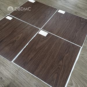 Dalles de <span class=keywords><strong>sol</strong></span> en <span class=keywords><strong>PVC</strong></span> épais auto-adhésives, imperméables, revêtement de <span class=keywords><strong>sol</strong></span> en vinyle SPC pour intérieur, usage bureautique, couche d'usure, <span class=keywords><strong>pose</strong></span> libre, revêtement de <span class=keywords><strong>sol</strong></span> en vinyle - Product Image 5