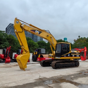 Excavadora de cadenas Caterpillar 325BL usada de 25 toneladas, modelo 2023, en oferta con motor y PLC a bajo precio - Product Image 3