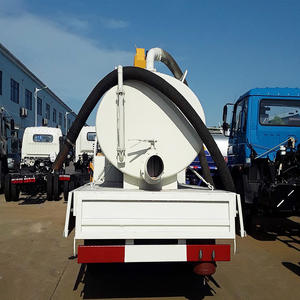 <span class=keywords><strong>Marque</strong></span> japonaise 4x2 6 roues Mini camion à benne basculante avec grue 2T brique poteau de téléphone en bois camion de Transport grue montée - Product Image 5