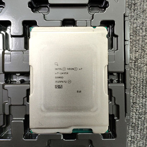 อินเทล ซีออน W7-2495X ซีพียูเวิร์กสเตชัน โปรเซสเซอร์ 24 คอร์ 48 เธรด 2.50GHz แคช 45MB LGA4677 โปรเซสเซอร์เวิร์กสเตชันของแท้ - Product Image 5