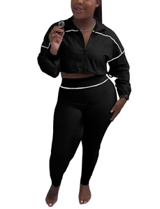 Completo Sportivo da <span class=keywords><strong>Donna</strong></span> Autunno 2025, Set Due Pezzi Casual con Top Corto con Zip a Manica Lunga e Leggings Coordinati - Product Image 6