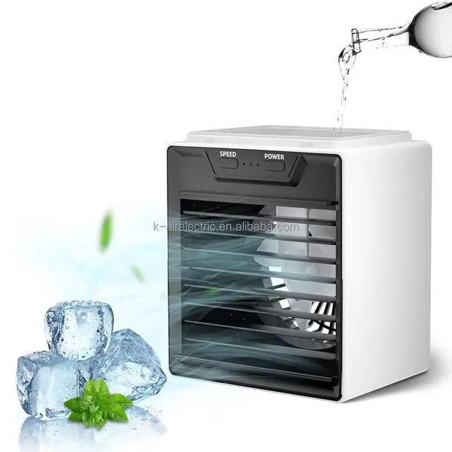 Portable Fan With Water Mist 4W Outdoor Indoor Battery Portable Fan With Water Mist