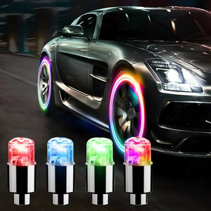 Lumières de valve automobile, lumières clignotantes colorées pour moyeux de roue, lumières de nuit pour pneus, lumières décoratives, capteurs de voiture, lumières d'ambiance - Product Image 1